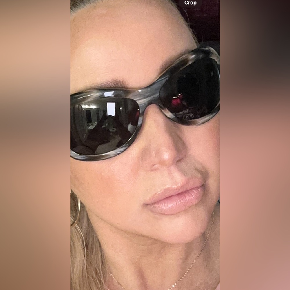 Lovely pair 100% authentic Chanel sunglasses